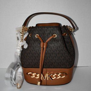 Michael Kors Devon Sig Logo MED Bucket Shoulder Bag inBrown/Acorn #30S2GDVS2B NW